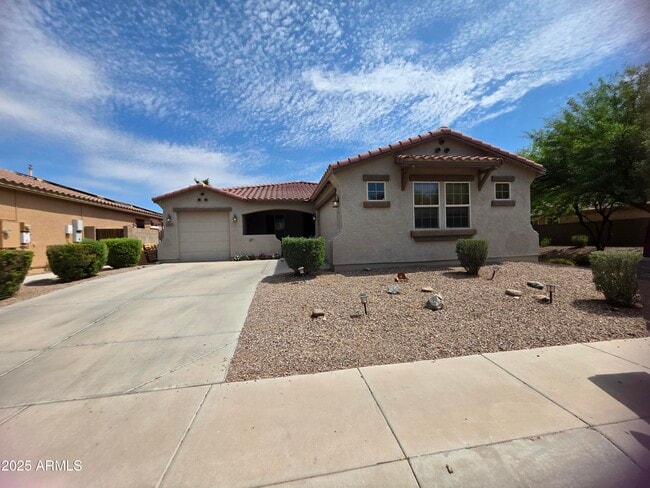 42432 W Almira Dr