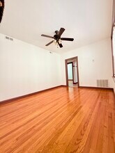 7336 S Artesian Ave in Chicago, IL - Building Photo - Building Photo