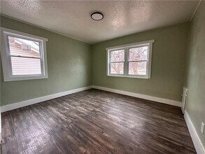 2124 E 78th St in Kansas City, MO - Building Photo - Building Photo