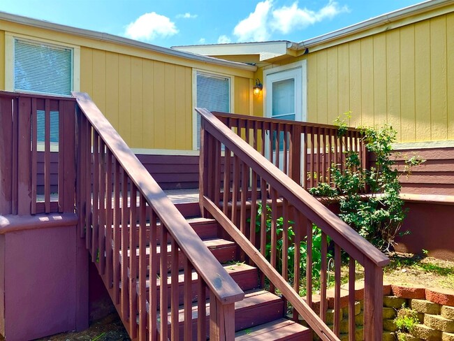 property at 1328 Steen Rd