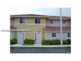2168 NE 167th St in North Miami Beach, FL - Building Photo