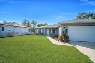 2617 53rd St W in Lehigh Acres, FL - Building Photo
