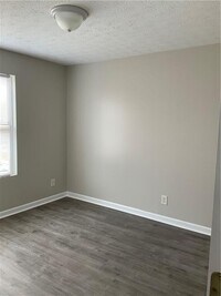 1301 Waldrop Pl photo'