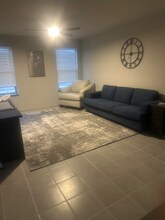 6500 Alum Rock Cove in Austin, TX - Foto de edificio - Building Photo