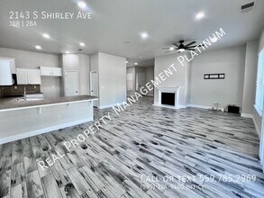 2143 S Shirley Ave in Fresno, CA - Building Photo - Building Photo