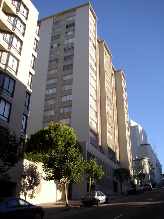 Pine Terrace in San Francisco, CA - Building Photo