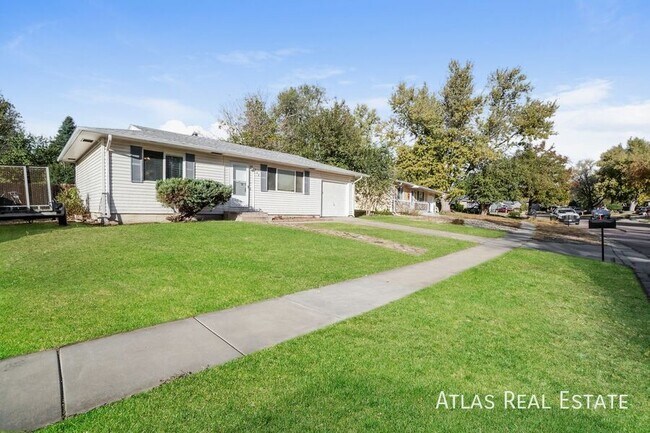 828 Querida Dr in Colorado Springs, CO - Building Photo - Building Photo
