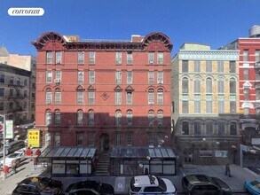 50 Bayard St in New York, NY - Building Photo - Building Photo
