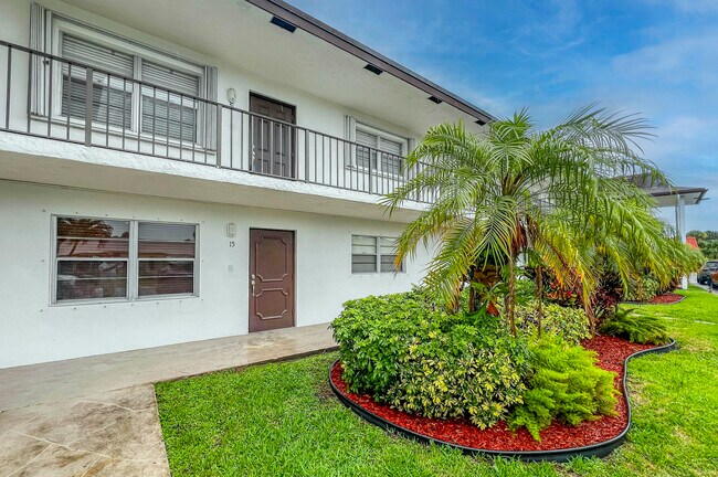 property at 3111 Gardens E Dr