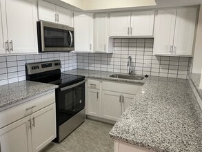 Concord Place Apartments in St. Louis, MO - Foto de edificio - Building Photo