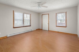 6 Shady Cir in Asheville, NC - Building Photo - Building Photo