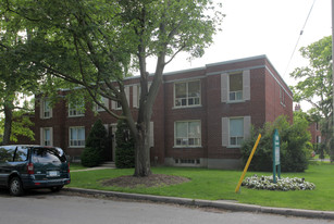 64 Leacrest Rd Apartments