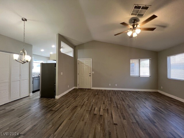 659 Anemone Ln in Henderson, NV - Building Photo