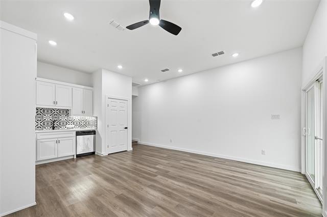 1311 Oneal St in Commerce, TX - Building Photo - Building Photo