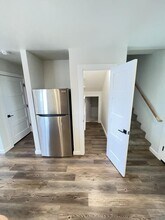 1026 SE 6th Ave in Albany, OR - Building Photo - Building Photo