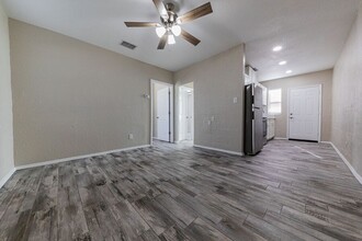 156 Ave J SE in Winter Haven, FL - Building Photo - Building Photo