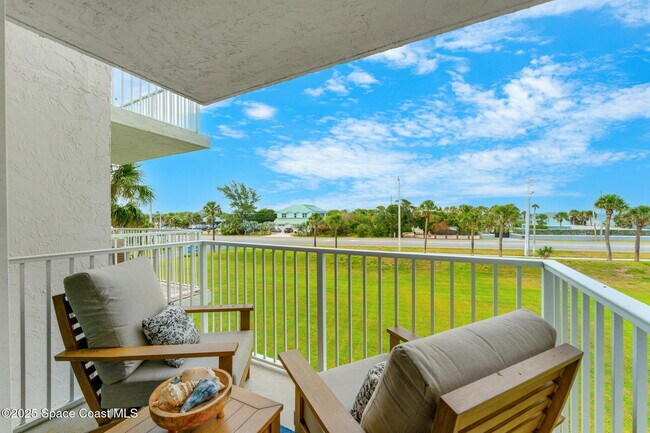 2160 N Hwy A1A in Indialantic, FL - Building Photo - Building Photo