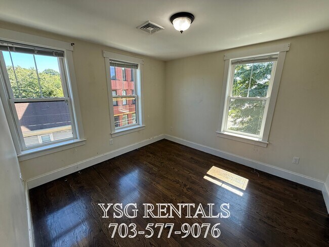 2 Alleghany St, Unit 3 in Boston, MA - Building Photo - Building Photo