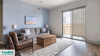 1414 Wood Hollow Dr in Houston, TX - Building Photo