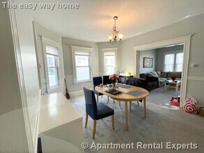42 Lowden Ave in Somerville, MA - Building Photo - Building Photo