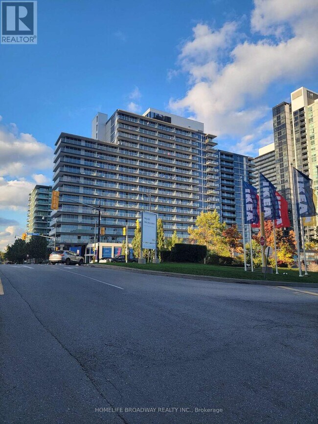 19 Singer Ct in Toronto, ON - Building Photo - Building Photo