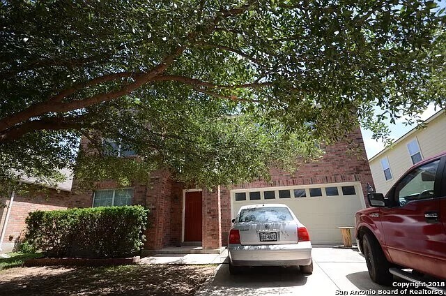 11231 Sierra Trail in San Antonio, TX - Building Photo