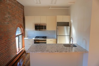 790 Tremont St, Unit 301 in Boston, MA - Building Photo - Building Photo