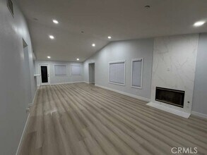 9135 Boxwood Ave in Fontana, CA - Building Photo - Building Photo