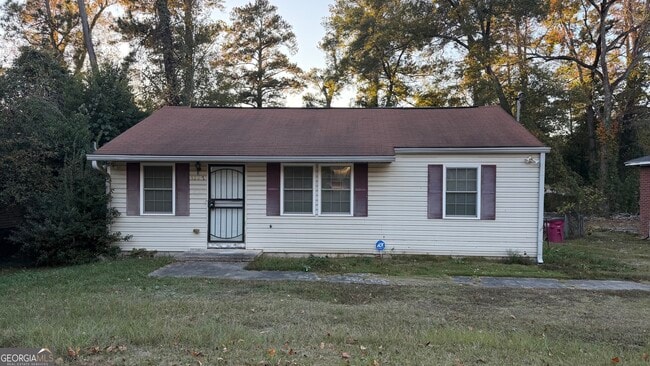property at 1207 Edna Pl
