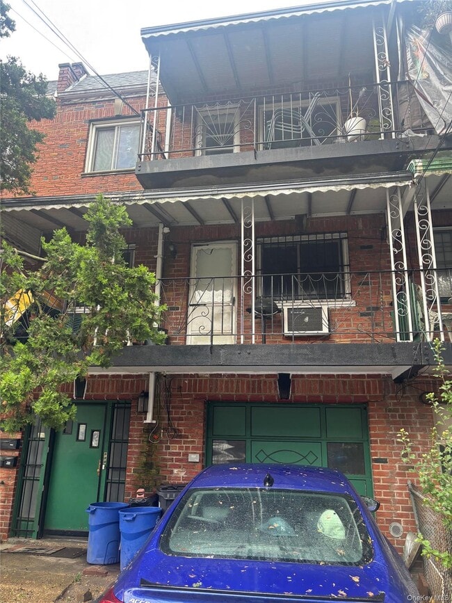 property at 654 Hegeman Ave
