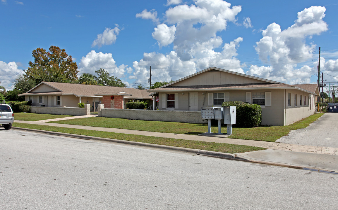 Chateau Villas in Orlando, FL - Building Photo