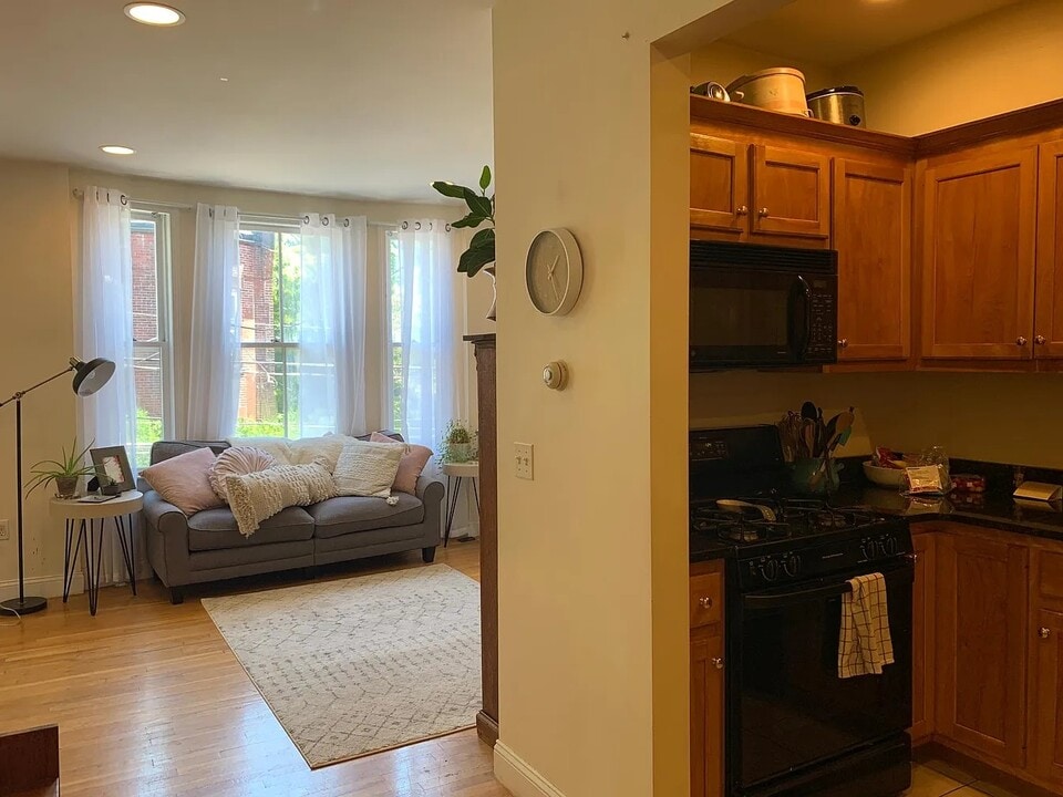 79 Highland St, Unit 2 in Boston, MA - Building Photo