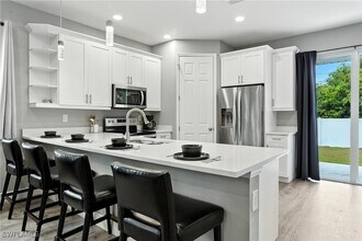 10140 Carolina St in Bonita Springs, FL - Building Photo - Building Photo