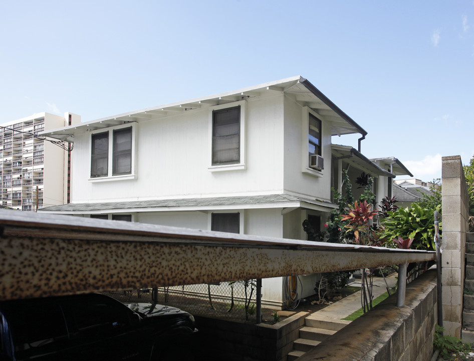 1414 Ward Ave in Honolulu, HI - Building Photo