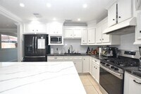 3807 Brock St photo'