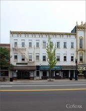 105-113 E Main St in Ravenna, OH - Building Photo - Building Photo