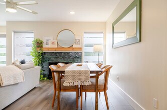 6410 Chimney Creek Cir in Austin, TX - Building Photo - Building Photo