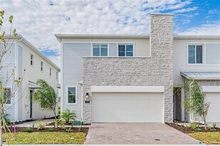 478 Bogey Dr in Davenport, FL - Building Photo