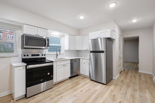 property at 138 S 17th St