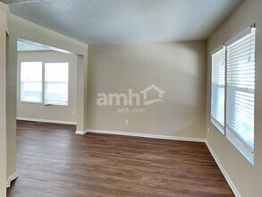 10175 Fraser St in Commerce City, CO - Building Photo - Building Photo