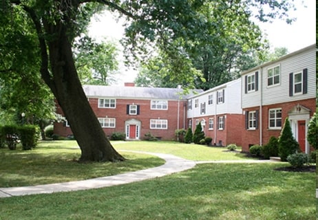 Chestnut Village in Bordentown, NJ - Foto de edificio - Building Photo