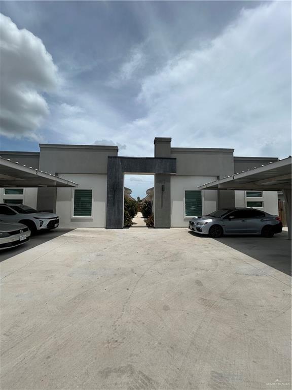 property at 3312 S Colt Ln