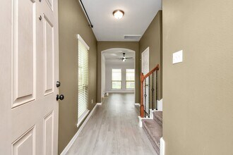 13426 Merryville Harrogate Ln in Houston, TX - Foto de edificio - Building Photo