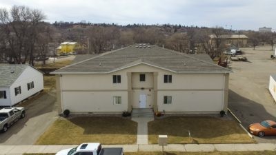 Roosevelt Heights in Minot, ND - Foto de edificio