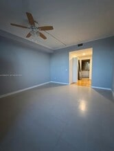 2475 Brickell Ave, Unit 2003 in Miami, FL - Building Photo - Building Photo