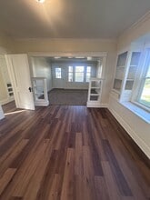 9604 Manor Ave in Cleveland, OH - Building Photo - Building Photo