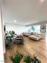 3500 Gulf Shore Blvd N in Naples, FL - Building Photo - Building Photo
