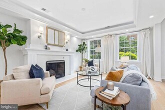3525 16th St NW in Washington, DC - Building Photo - Building Photo