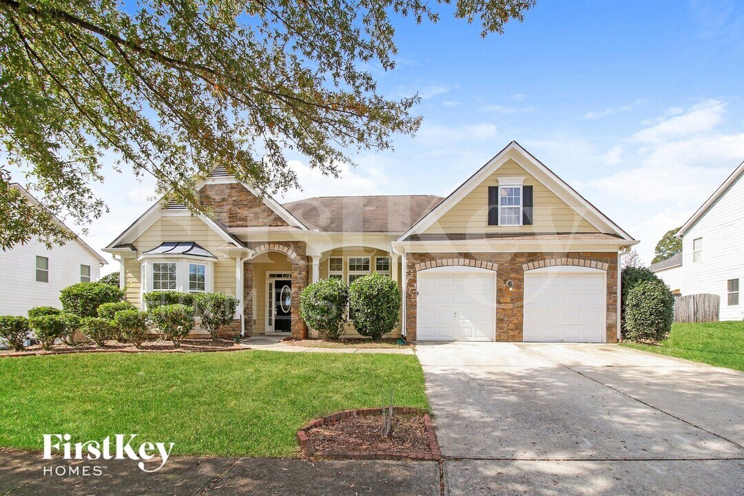 95 Sagebrush Trail in Covington, GA - Foto de edificio