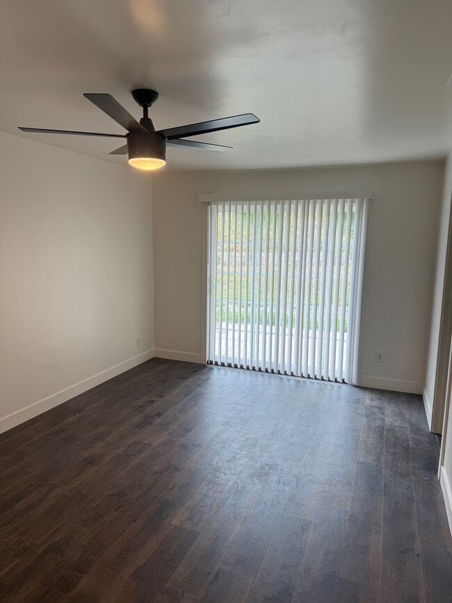 2728 Amberwood Dr in Oceanside, CA - Building Photo - Building Photo